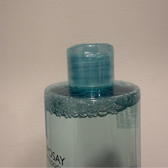 La Roche-Posay Effaclar Micellar Water Ultra Makeup Remover 400 ml - Picture 5 of 5